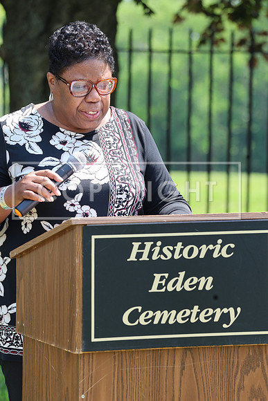 ROSS0114 EDEN CEMETERY 06042025 HEADSTONE UNVEILING CEREMONY Stephen Smith 1795 - 1873 KTIPLAURA