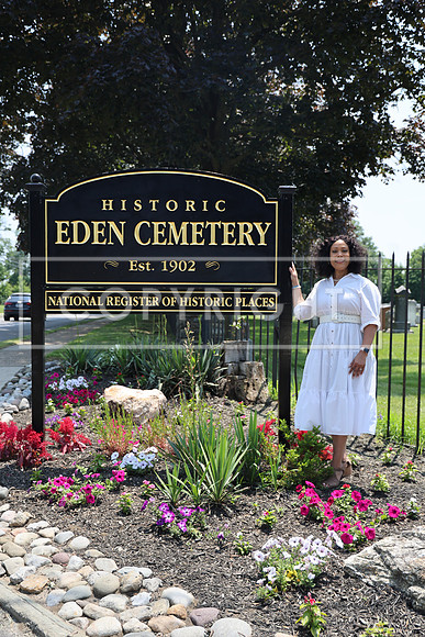 ROSS0275 EDEN CEMETERY 06042025 HEADSTONE UNVEILING CEREMONY Stephen Smith 1795 - 1873 KTIPLAURA
