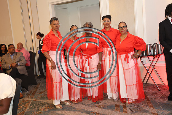 ROSS0139 Teenshop 40th Anniversary Gala B 2025 KTIPLAURA