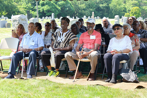 ROSS0129 EDEN CEMETERY 06042025 HEADSTONE UNVEILING CEREMONY Stephen Smith 1795 - 1873 KTIPLAURA