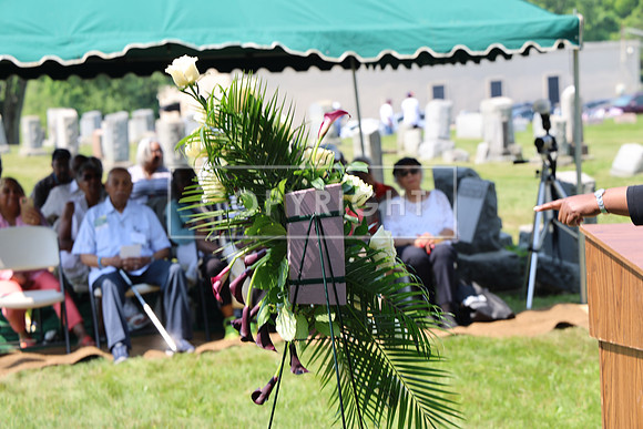 ROSS0135 EDEN CEMETERY 06042025 HEADSTONE UNVEILING CEREMONY Stephen Smith 1795 - 1873 KTIPLAURA