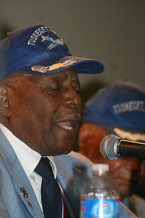 Tuskegee Airmen in Philadelphia 11.04.11. LAURAELAM (102)