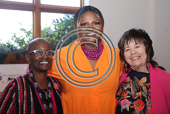 6F2A0238 SHE SHINES Womens Conference 09 NOV 2024 KTIPLAURA