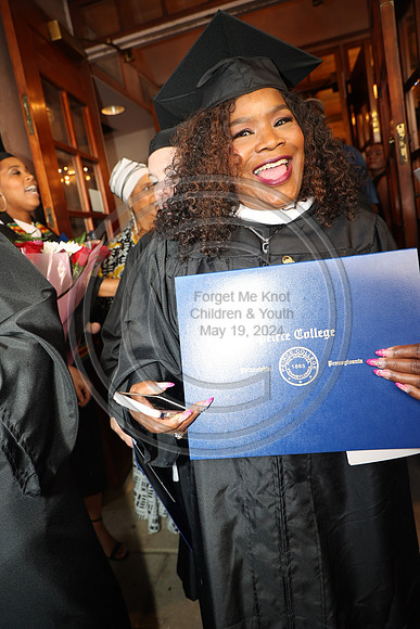 LEET6909.   Peirce College Class 2024  0607  Laura Elam mylifeourlifestory@gmail.com