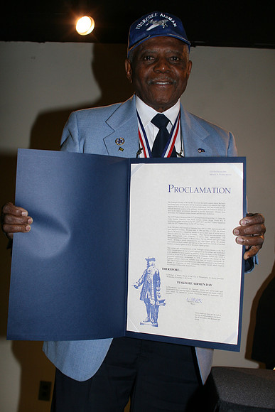 Tuskegee Airmen in Philadelphia 11.04.11. LAURAELAM (160)