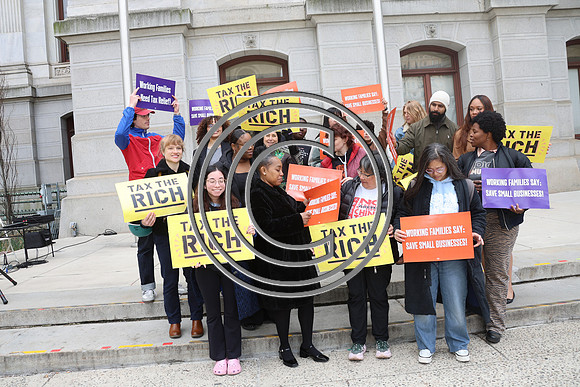FUN51080 Dr. Nikia Owens Campaign For Working Families (CWF) City Hall 2025 0326 KTIPLAURA