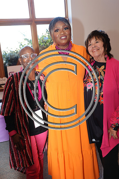 6F2A0236 SHE SHINES Womens Conference 09 NOV 2024 KTIPLAURA