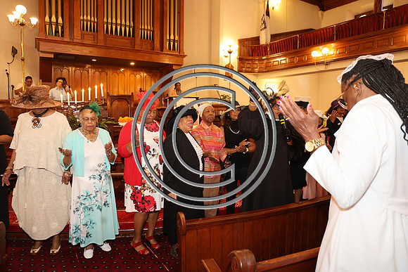 6F2A4363 MOTHER BETHEL CROWNS CELEBRATION 5.11.2025 . KtiplauraPhotos