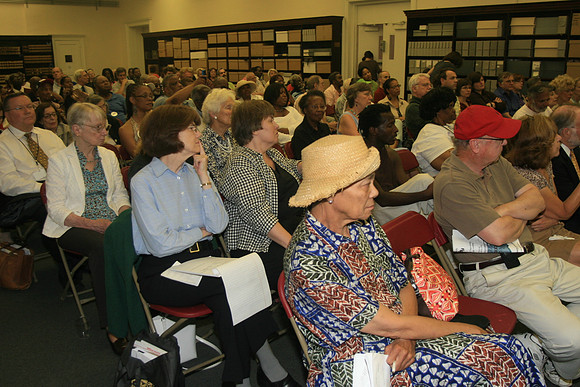 Panel Discussion So Called Controversy At The Presidents HouseSlavery Memorial 06.21 (20)