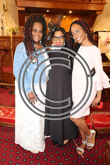 6F2A4394 MOTHER BETHEL CROWNS CELEBRATION 5.11.2025 . KtiplauraPhotos
