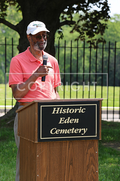 ROSS0092 EDEN CEMETERY 06042025 HEADSTONE UNVEILING CEREMONY Stephen Smith 1795 - 1873 KTIPLAURA