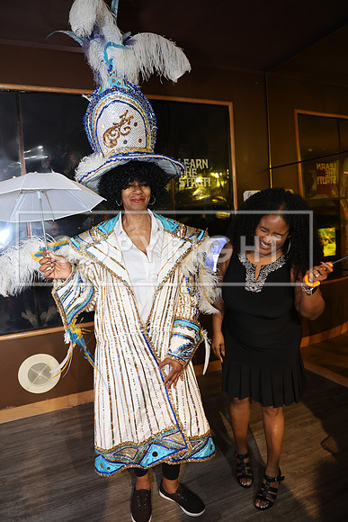 ROSS0601 MOWE One Philly Wonder Women Tour at Mummers Museum June 10 ,2025 ktiplaura