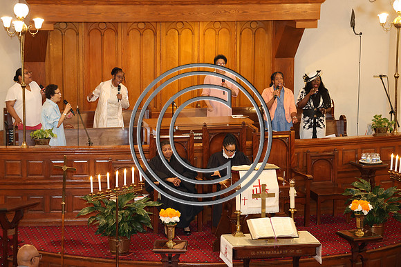6F2A4165 MOTHER BETHEL CROWNS CELEBRATION 5.11.2025 . KtiplauraPhotos
