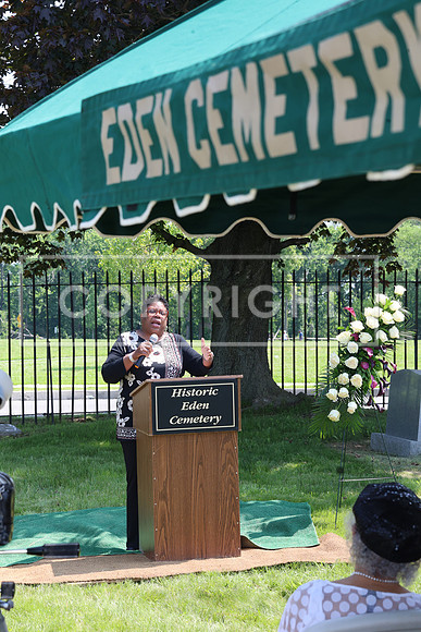 ROSS0147 EDEN CEMETERY 06042025 HEADSTONE UNVEILING CEREMONY Stephen Smith 1795 - 1873 KTIPLAURA