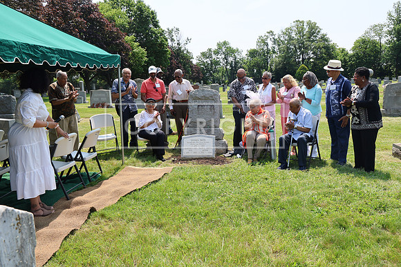 ROSS0183 EDEN CEMETERY 06042025 HEADSTONE UNVEILING CEREMONY Stephen Smith 1795 - 1873 KTIPLAURA