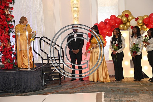 ROSS0048 Teenshop 40th Anniversary Gala B 2025 KTIPLAURA