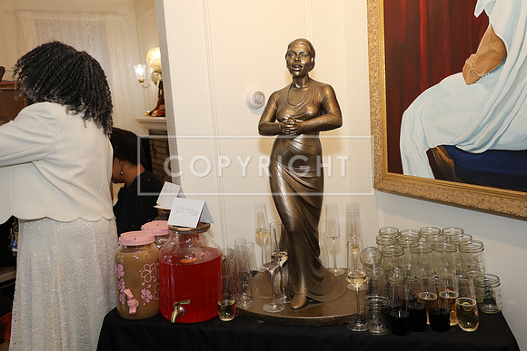 PHSL0037 MARIAN HER STORY IN STYLE SPRING SOIREE PRESENTED MAMHIS 05242025 KTIPLAURA