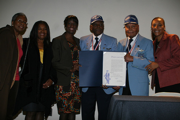 Tuskegee Airmen in Philadelphia 11.04.11. LAURAELAM (169)
