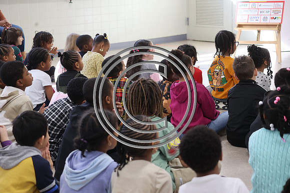 3I7A5708 Black History Month kids at The City School in Fairmount 02 28 2025 ktiplaura