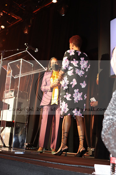 6th Annual WDAS Women of Excellence  April 9, 2022  KTIP Laura IMG_5274