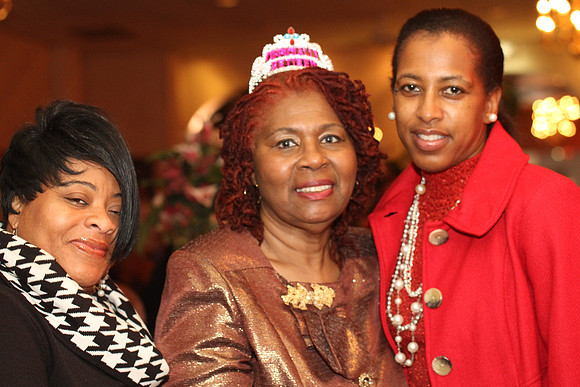 DeLois E. Corbitt  12072013 (324)