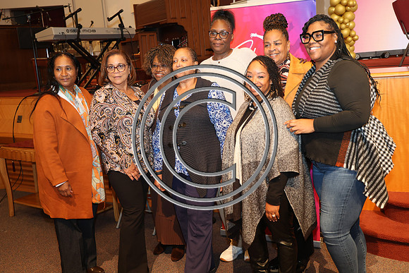 6F2A0223 SHE SHINES Womens Conference 09 NOV 2024 KTIPLAURA