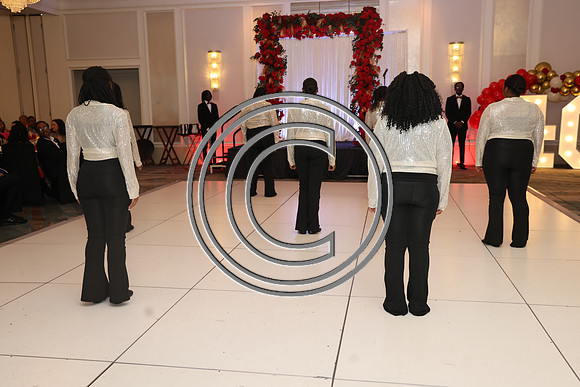 ROSS0075 Teenshop 40th Anniversary Gala B 2025 KTIPLAURA