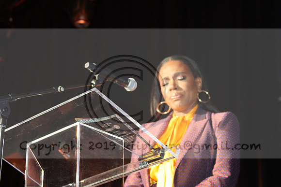 6th Annual WDAS Women of Excellence  April 9, 2022  KTIP Laura IMG_5284