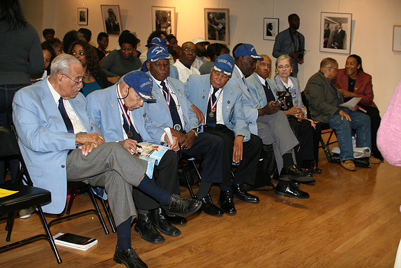 Tuskegee Airmen in Philadelphia 11.04.11. LAURAELAM (37)