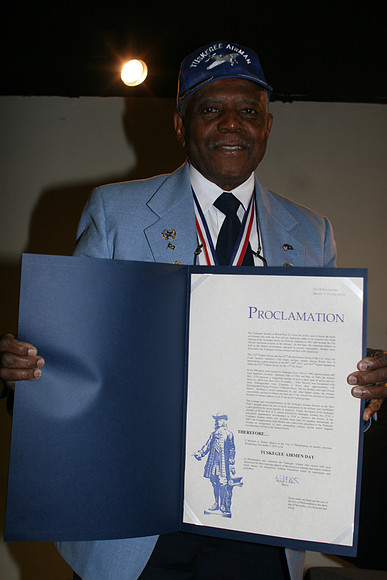 Tuskegee Airmen in Philadelphia 11.04.11. LAURAELAM (159)
