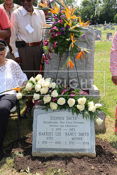 ROSS0198 EDEN CEMETERY 06042025 HEADSTONE UNVEILING CEREMONY Stephen Smith 1795 - 1873 KTIPLAURA