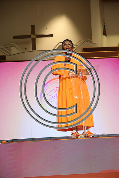 6F2A0364 SHE SHINES Womens Conference 09 NOV 2024 KTIPLAURA