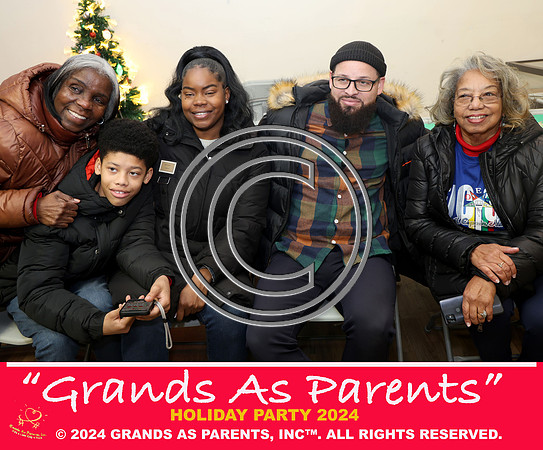 GAP43277 GAP HOLIDAY PARTY 2024 KTIPLAURA