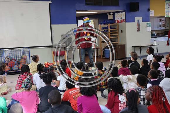 3I7A5779 Black History Month kids at The City School in Fairmount 02 28 2025 ktiplaura