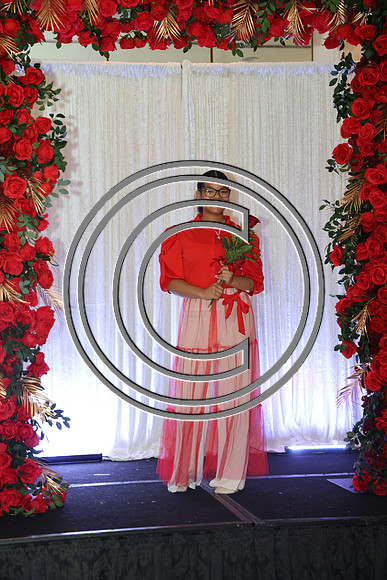 ROSS0144 Teenshop 40th Anniversary Gala B 2025 KTIPLAURA