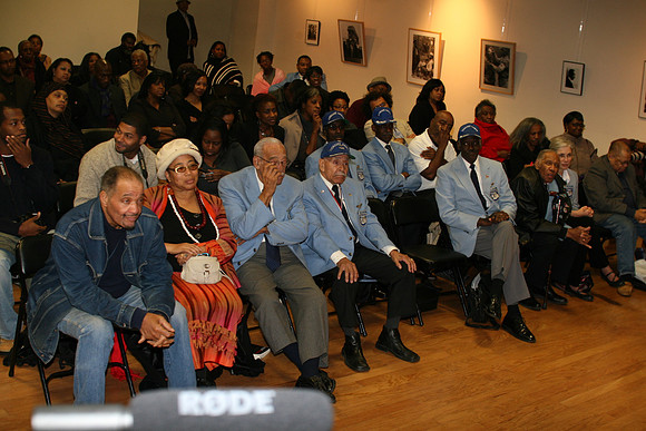 Tuskegee Airmen in Philadelphia 11.04.11. LAURAELAM (131)