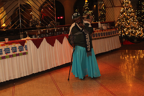 DeLois E. Corbitt  12072013 (383)