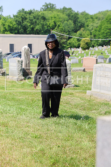 ROSS0033 EDEN CEMETERY 06042025 HEADSTONE UNVEILING CEREMONY Stephen Smith 1795 - 1873 KTIPLAURA
