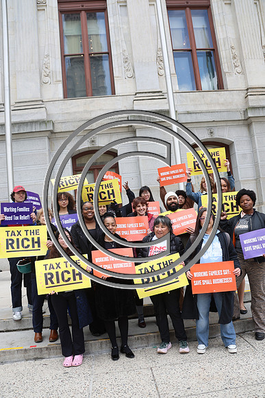 FUN51087 Dr. Nikia Owens Campaign For Working Families (CWF) City Hall 2025 0326 KTIPLAURA