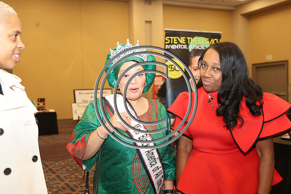 LE3L3004 FUN TIMES MAG. DEC 14 2024 CYWC DR. OWENS KTIPLAURA