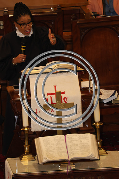 6F2A4171 MOTHER BETHEL CROWNS CELEBRATION 5.11.2025 . KtiplauraPhotos