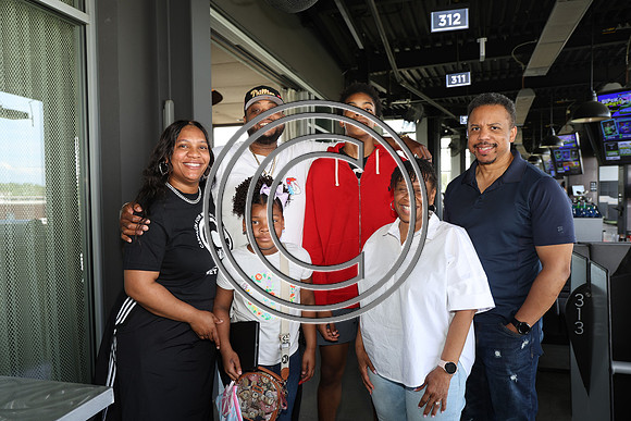 6F2A3574 Campaign for Working Families, Inc. Volunteer & Staff Appreciation- 5.3.2025 Top Golf ktiplaura