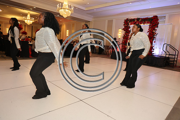 ROSS0090 Teenshop 40th Anniversary Gala B 2025 KTIPLAURA