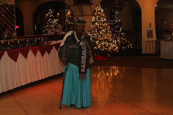 DeLois E. Corbitt  12072013 (385)