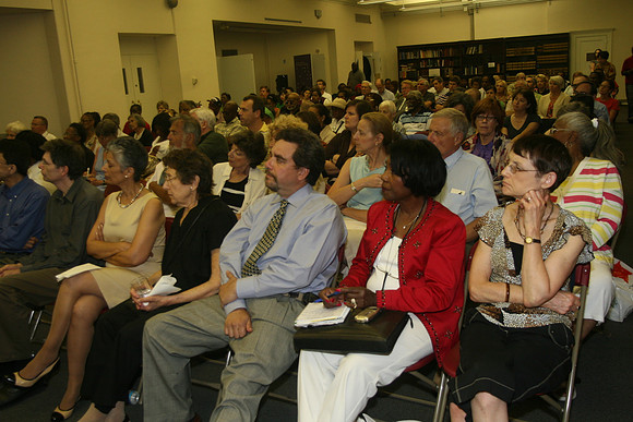 Panel Discussion So Called Controversy At The Presidents HouseSlavery Memorial 06.21 (6)