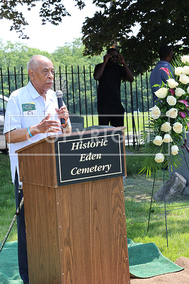 ROSS0107 EDEN CEMETERY 06042025 HEADSTONE UNVEILING CEREMONY Stephen Smith 1795 - 1873 KTIPLAURA