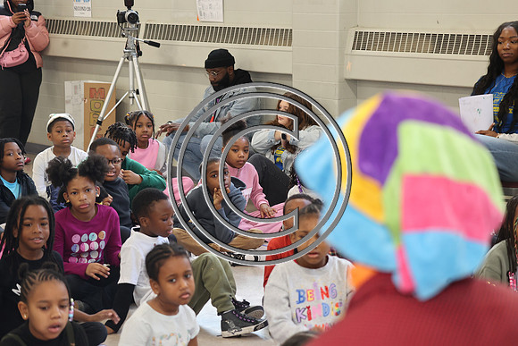 3I7A5755 Black History Month kids at The City School in Fairmount 02 28 2025 ktiplaura