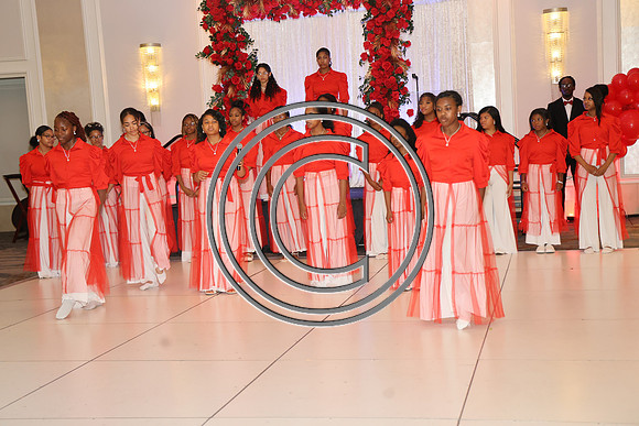 ROSS0192 Teenshop 40th Anniversary Gala B 2025 KTIPLAURA