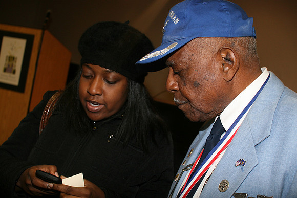 Tuskegee Airmen in Philadelphia 11.04.11. LAURAELAM (185)