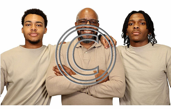 74 FAMILY PHOTO 2024 KTIPLAURA